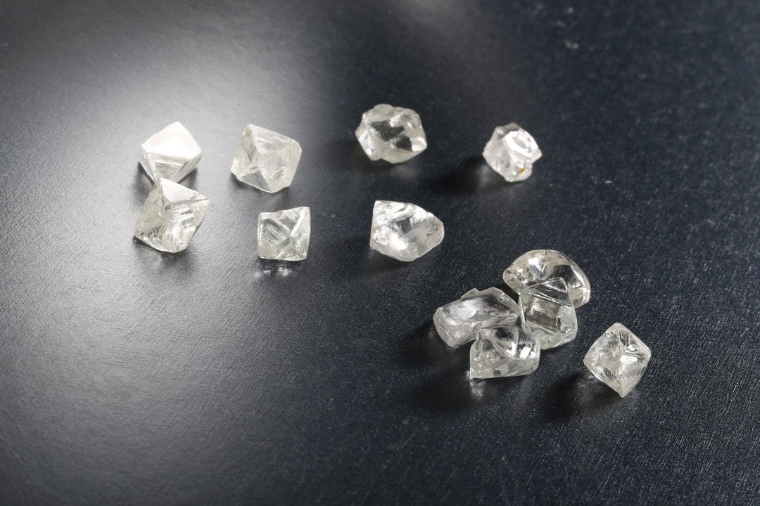 Lab-Grown Diamonds vs. Natural Diamonds: A Comprehensive Comparison